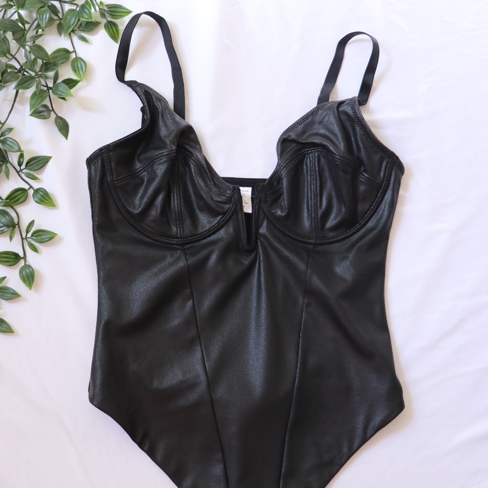 Shapewear Deep V-Neck Leather Bodysuit NWT MEDIUM